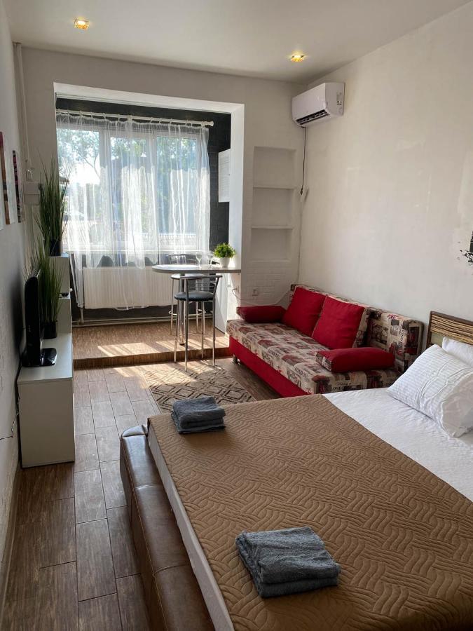 Well Located Studio - Yaroslavska Str. 21 Apartament Charków Zewnętrze zdjęcie