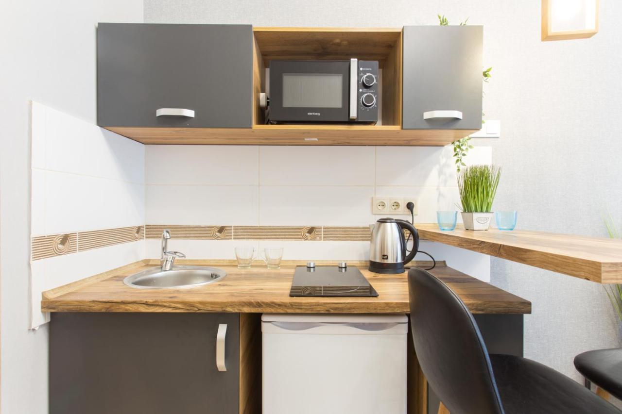 Well Located Studio - Yaroslavska Str. 21 Apartament Charków Zewnętrze zdjęcie