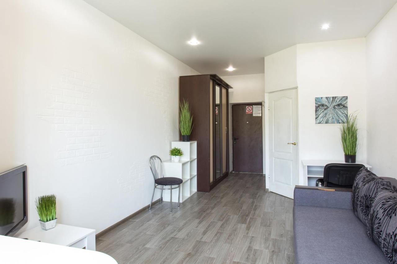 Well Located Studio - Yaroslavska Str. 21 Apartament Charków Zewnętrze zdjęcie