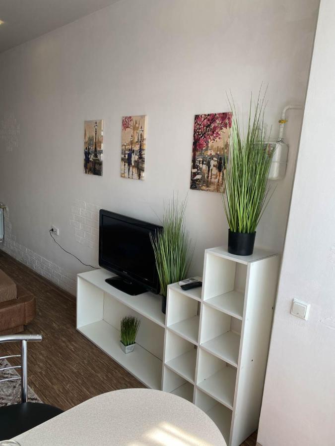Well Located Studio - Yaroslavska Str. 21 Apartament Charków Zewnętrze zdjęcie